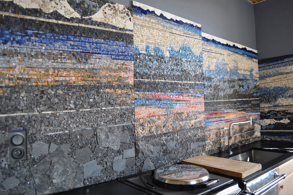 credence en mosaique, matériaux mixtes, création ML Besson M Lanoë pour EMAAA